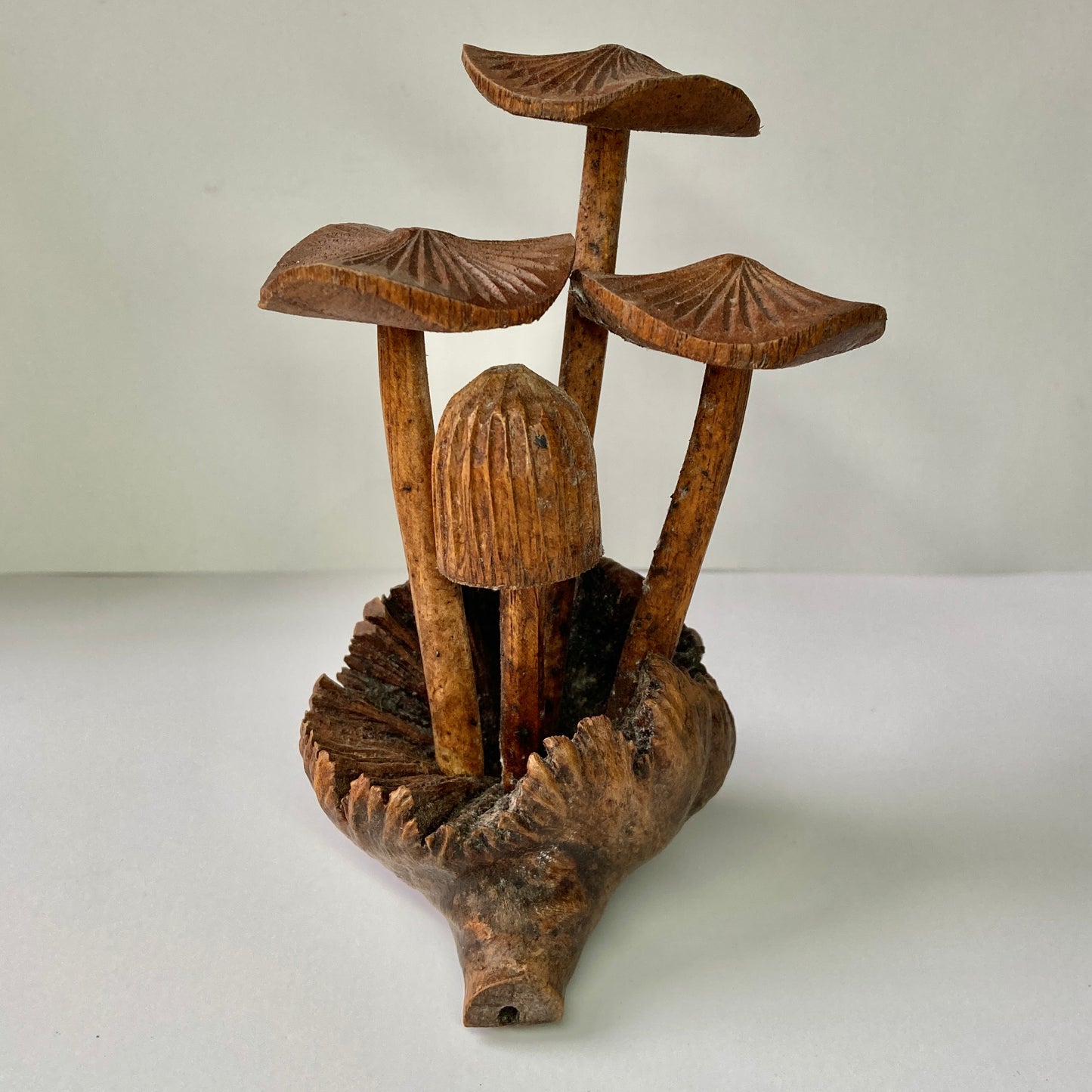 Hand-carved Jempinis Wood Mushroom